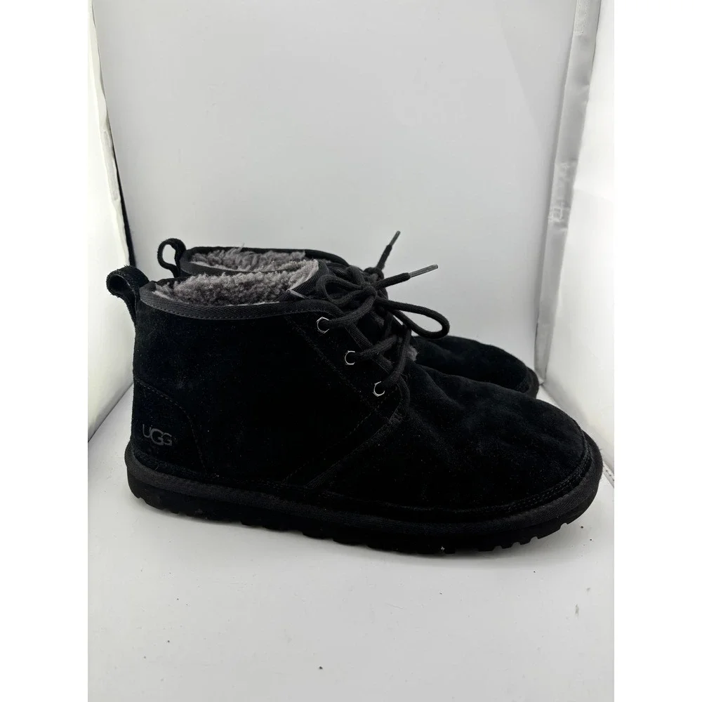 UGG Neumel Black Suede Lace Up Chukka Boots Mens 10
